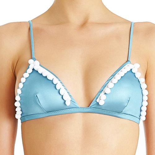 Bikini triángulo con madroños en el contorno