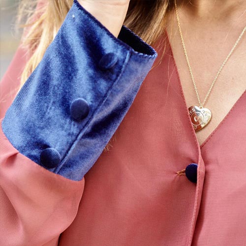 Blusa y colgante de Banoffee