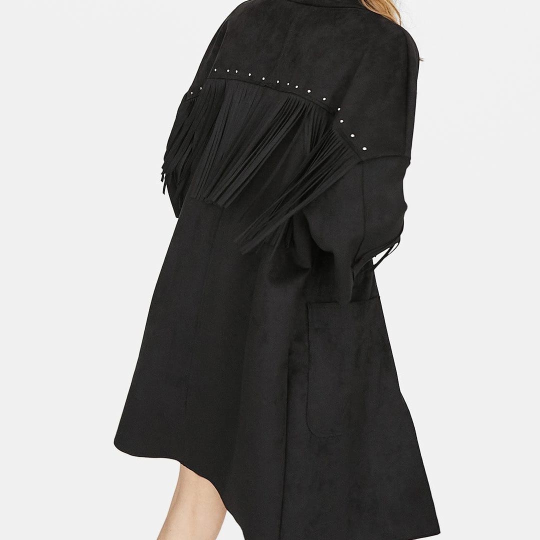 Kimono con flecos de ante en la espalda