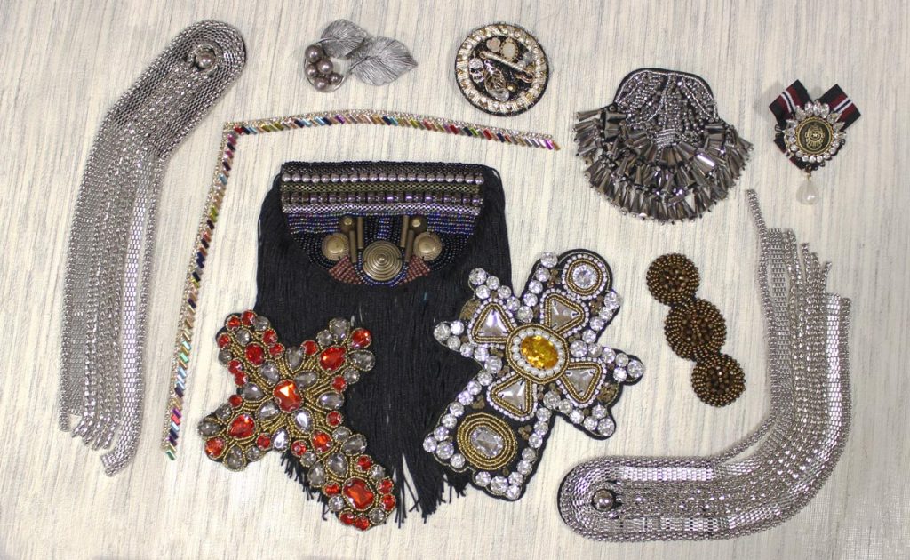 apliques-pecheras-y-costureros-regalo-reyes