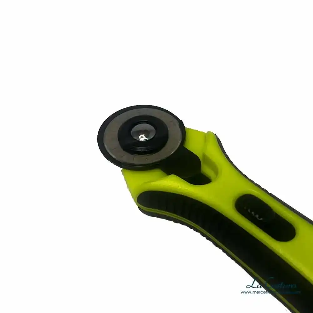 Cortador Giratorio o Cúter Rotativo ergonómico con cuchilla circular de 28 y 45 mm - Imagen 4