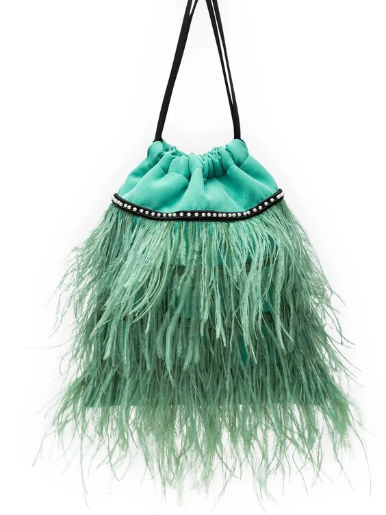 bolso-plumas bolso-plumas