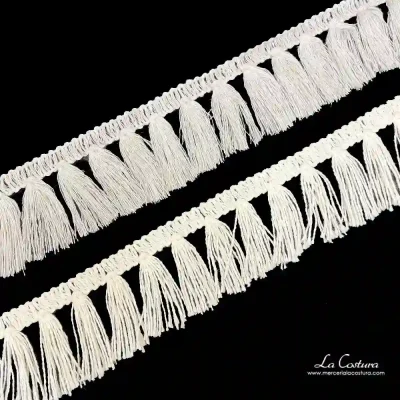Flecos crudos 4cm algodon y lino con borlas